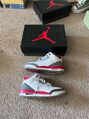 2022 Air Jordan 3 retro GS “Fire Red”